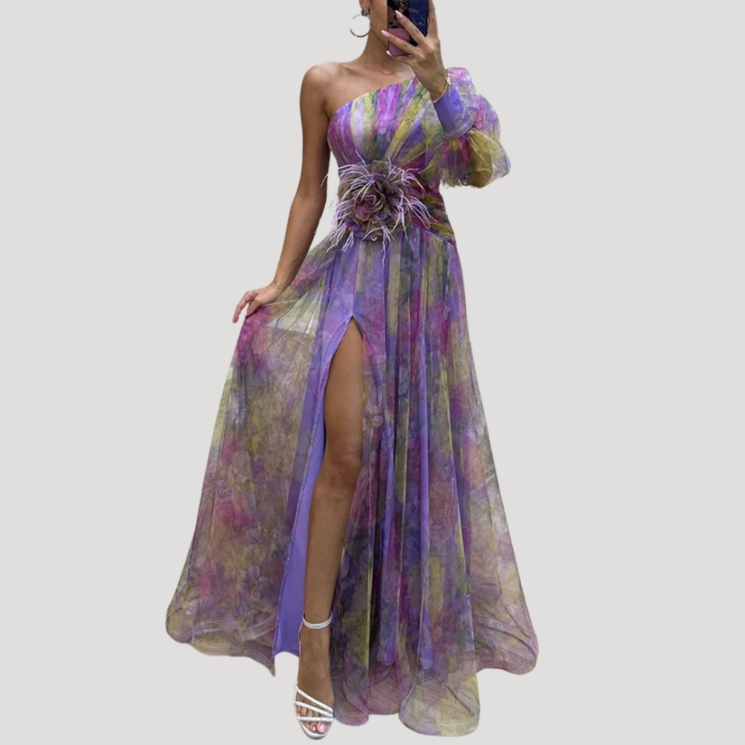 Ein Schulter -Maxikleid - Blumendesign - eleganter Hochzeitsgast -Look 3