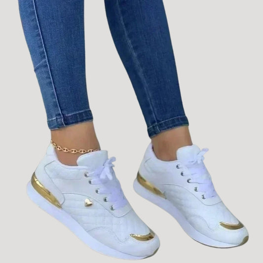 Frauen stilvolle metallische Akzent -Trainer 0