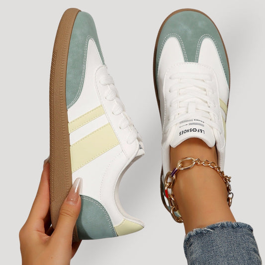 Klassische lässige Turnschuhe 0