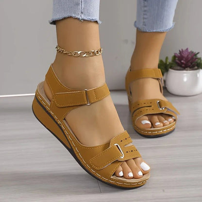 Offene Zehensandalen