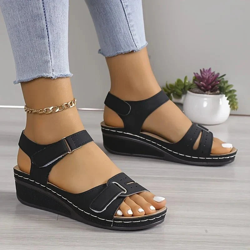 Offene Zehensandalen