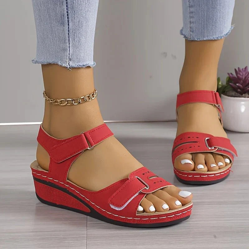 Offene Zehensandalen